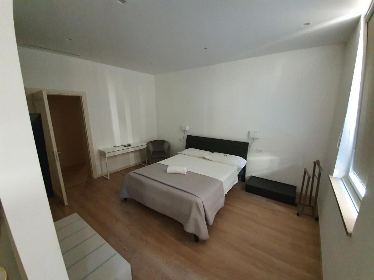 维罗纳 宓卡萨如家vips旅馆酒店 外观 照片